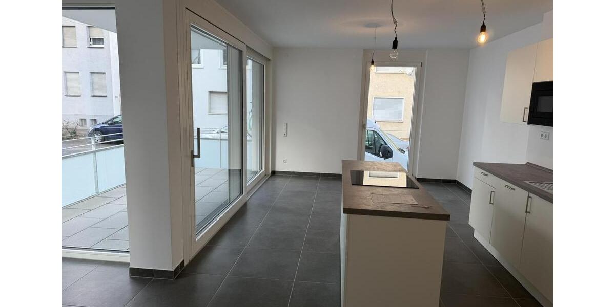 Erdgeschoßwohnung Heilbronn - 2 Zimmer, 64 m&sup2;, 1.100&euro; | Angebot:25867015