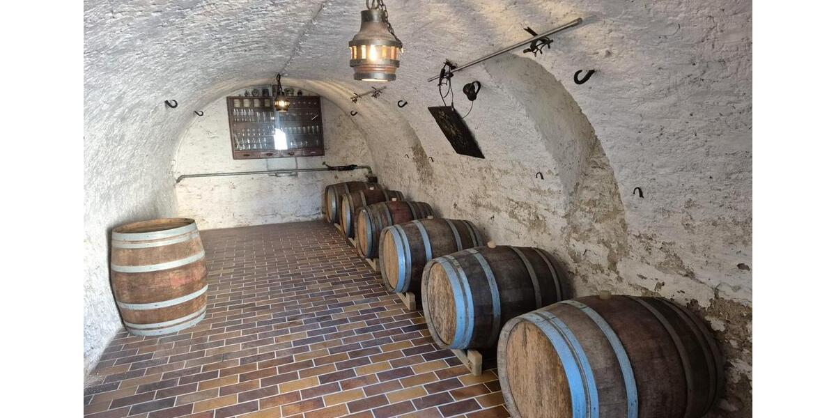 Einfamilienhaus Hüffenhardt - 5 Zimmer, 200 m&sup2;, 498.000&euro; | Angebot:25988257