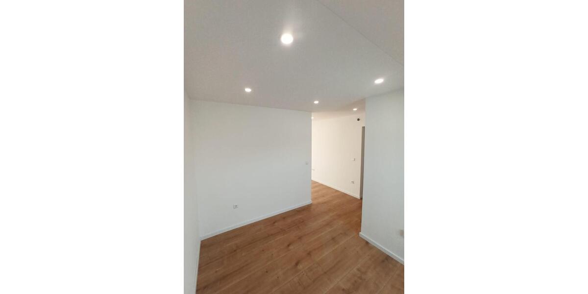 Dachgeschoßwohnung Heilbronn Böckingen - 1.5 Zimmer, 26 m&sup2;, 700&euro; | Angebot:25300894