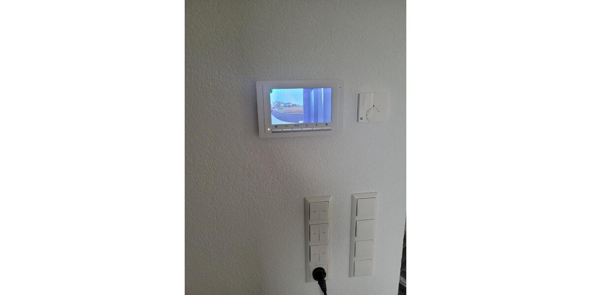 Erdgeschoßwohnung Bad Friedrichshall - 4.5 Zimmer, 90 m&sup2;, 1.600&euro; | Angebot:25571688