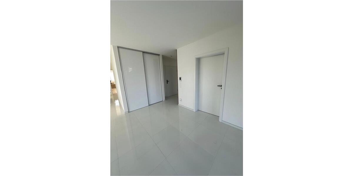 Erdgeschoßwohnung Bönnigheim - 3 Zimmer, 90 m&sup2;, 1.500&euro; | Angebot:25851441