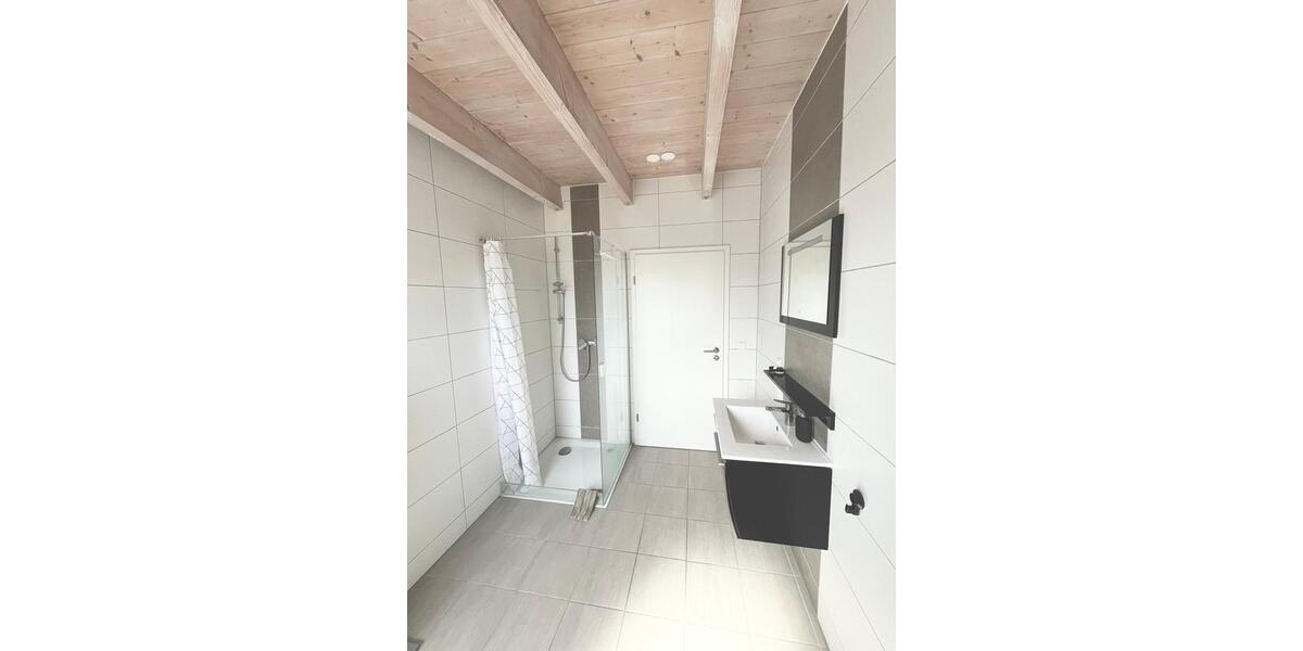 Dachgeschoßwohnung Heilbronn Böckingen - 2 Zimmer, 45 m&sup2;, 1.000&euro; | Angebot:25923410