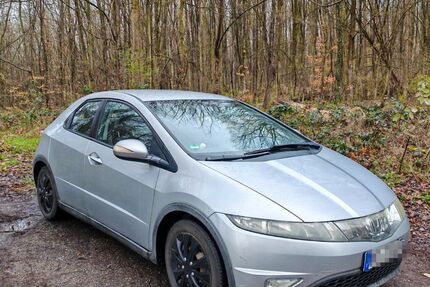 Honda Civic 162.000 km 1.900 &euro; Mühlacker 75417