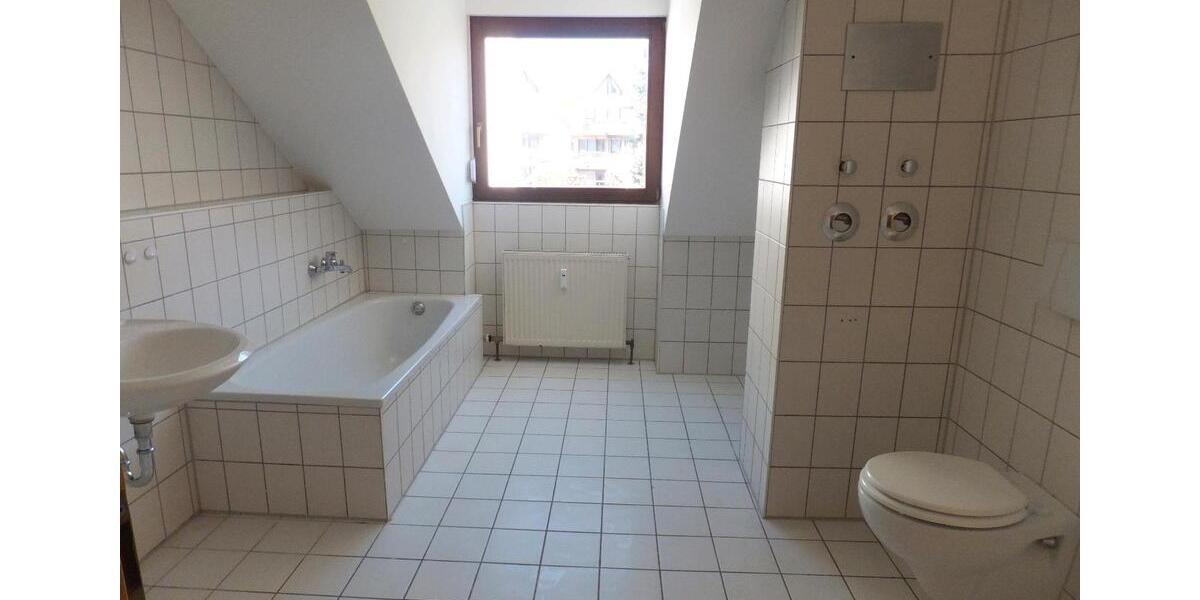 Dachgeschoßwohnung Bad Friedrichshall - 2 Zimmer, 66 m&sup2;, 265.000&euro; | Angebot:25611740