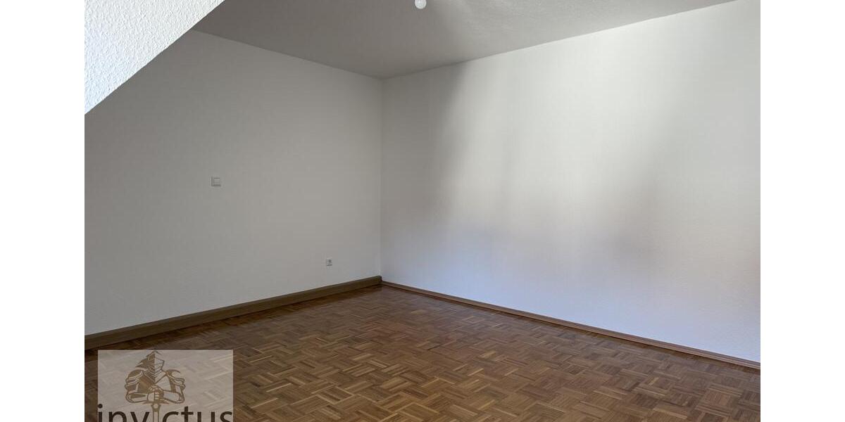 Etagenwohnung Bad Wimpfen - 2.5 Zimmer, 88 m&sup2;, 990&euro; | Angebot:24625247