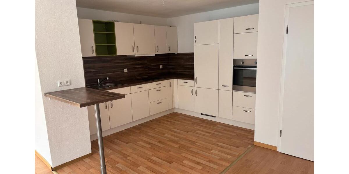 Dachgeschoßwohnung Bad Wimpfen - 3 Zimmer, 73 m&sup2;, 880&euro; | Angebot:25799821