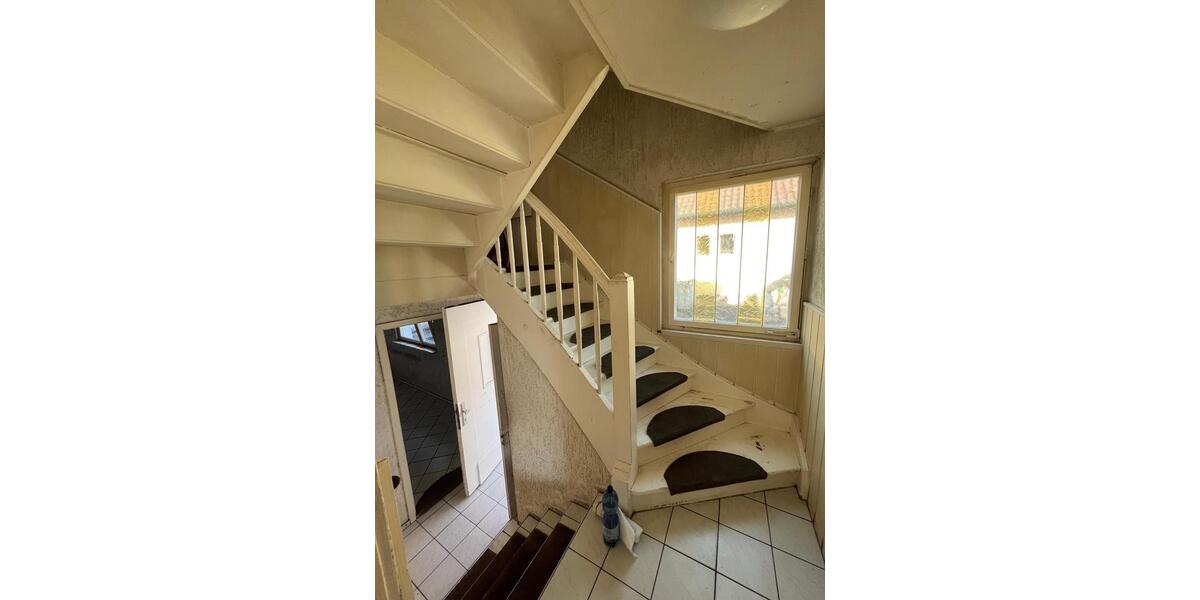 Mehrfamilienhaus, Wohnhaus Niefern-Öschelbronn Öschelbronn - 8 Zimmer, 140 m&sup2;, 299.000&euro; | Angebot:25322578