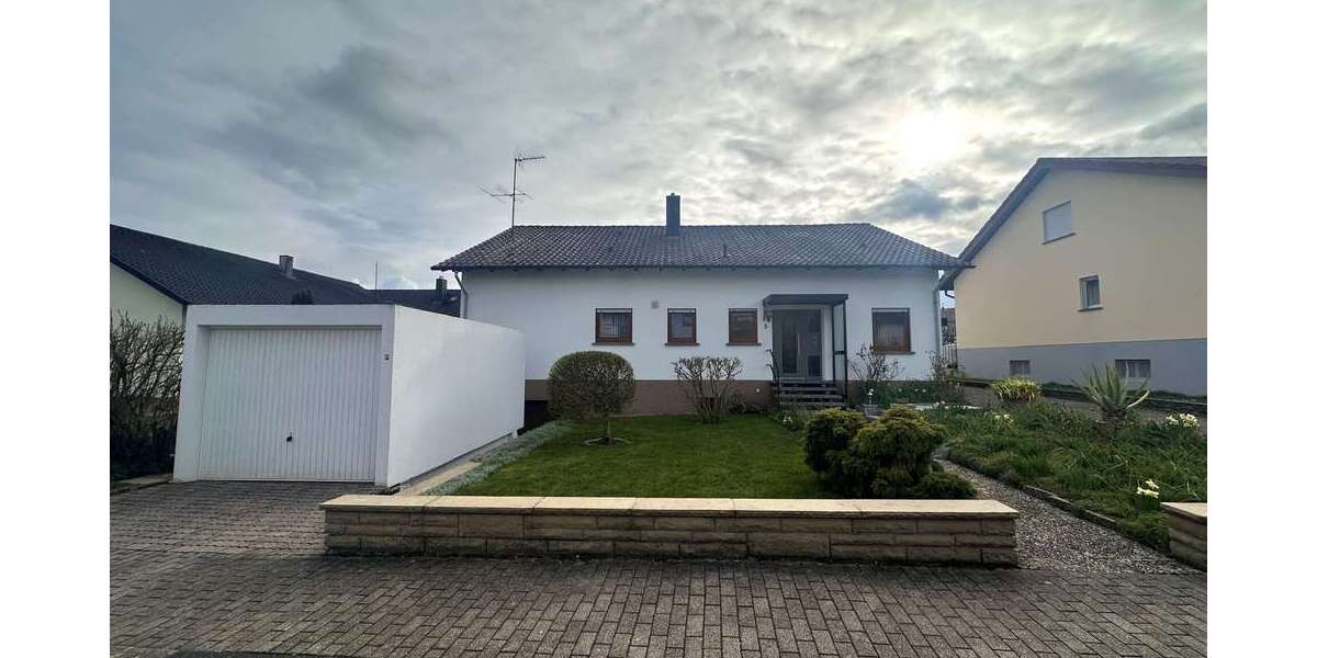 Einfamilienhaus Kirchardt - 5.5 Zimmer, 137 m&sup2;, 480.000&euro; | Angebot:25857186