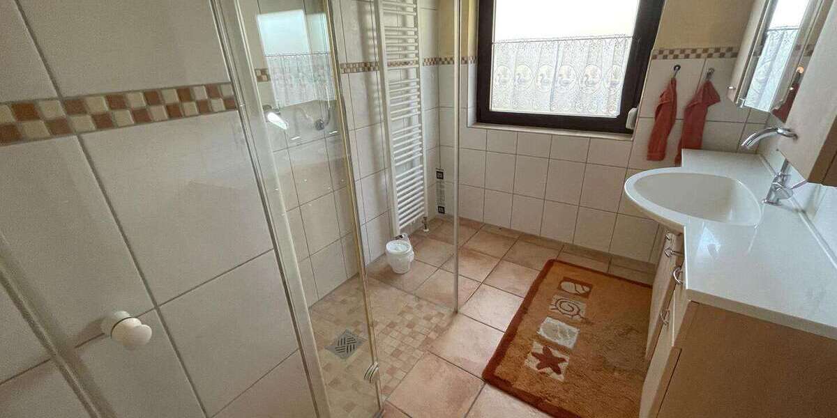 Etagenwohnung Illingen - 5 Zimmer, 116 m&sup2;, 349.000&euro; | Angebot:25469654