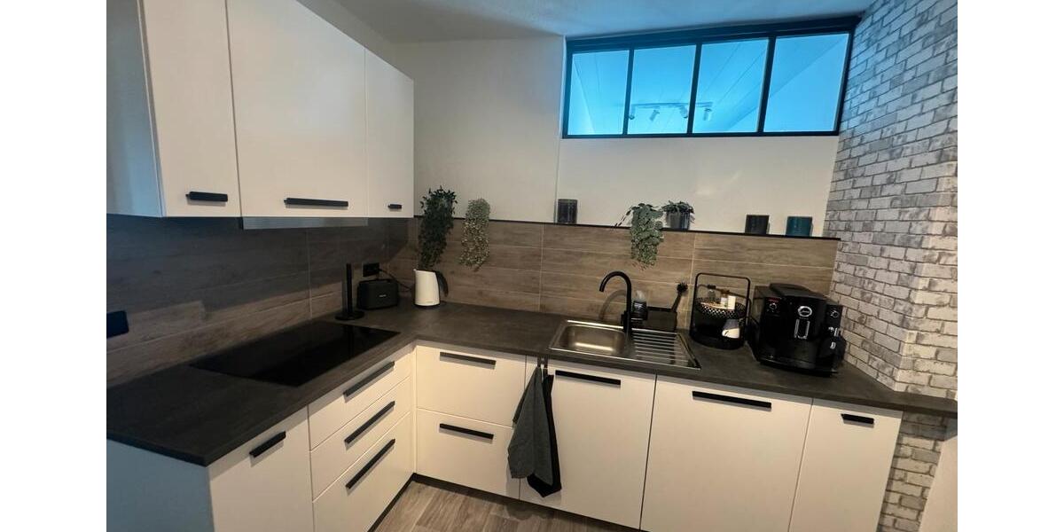 Etagenwohnung Neckarsulm - 1.5 Zimmer, 83 m&sup2;, 1.450&euro; | Angebot:26037610