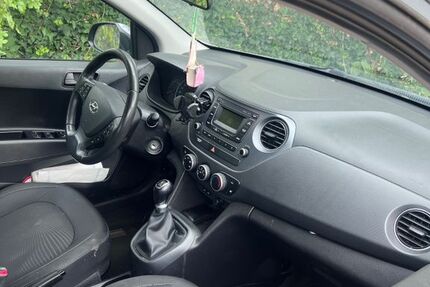 Hyundai i10 90.000 km 6.600 &euro; Vaihingen an der Enz 71665