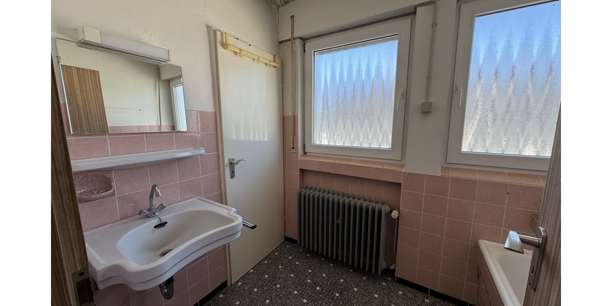 Handwerkerprojekt in Top-Lage von Oberderdingen - Einfamilienhaus Oberderdingen | Angebot:23426284