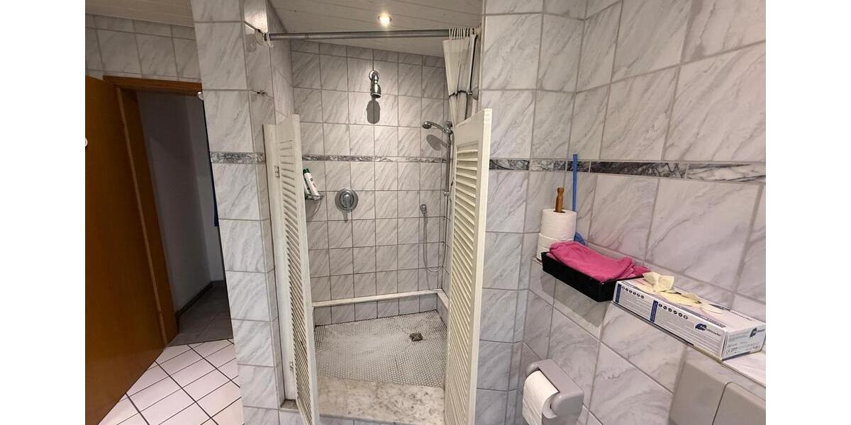 Erdgeschoßwohnung Kirchardt - 3 Zimmer, 135 m&sup2;, 1.200&euro; | Angebot:25430713