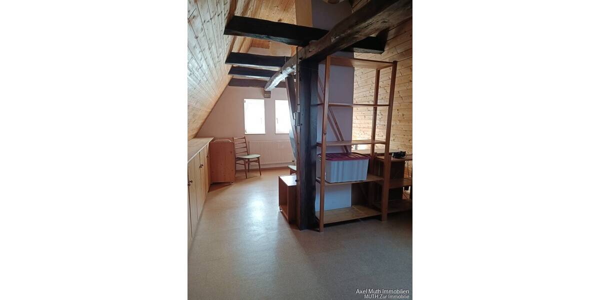 Mehrfamilienhaus, Wohnhaus Sulzfeld - 7 Zimmer, 200 m&sup2;, 350.000&euro; | Angebot:26026160