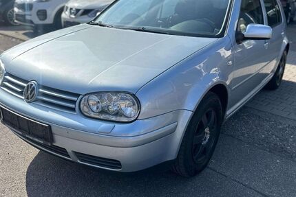 VW Golf 264.000 km 1.999 &euro; Heilbronn 74080