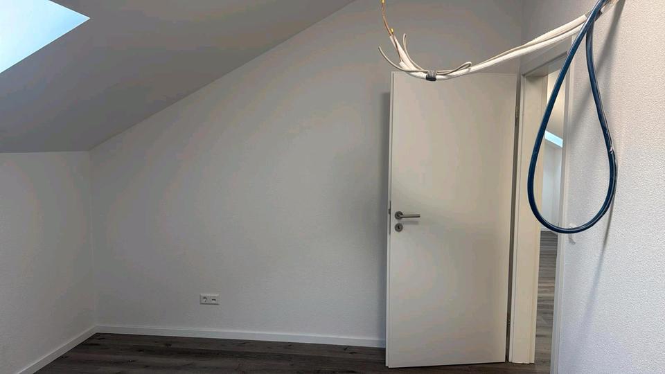 Maisonettenwohnung Neckarsulm - 5.5 Zimmer, 170 m&sup2;, 1.800&euro; | Angebot:25056474