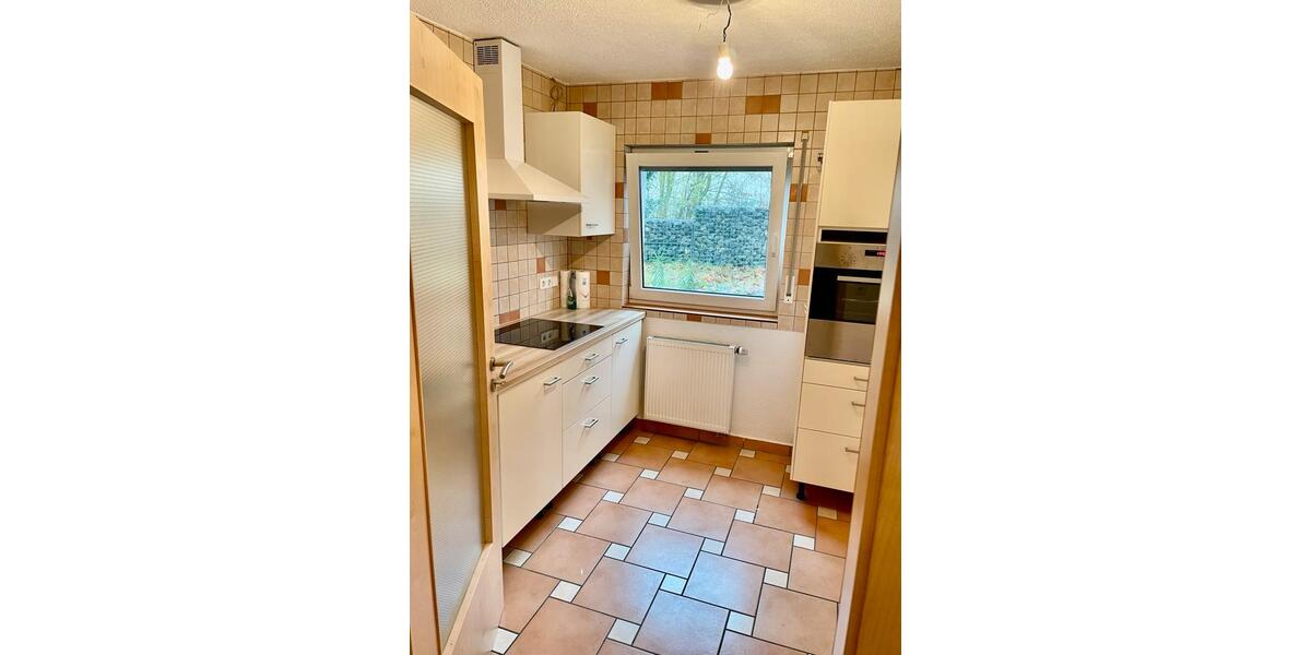 Etagenwohnung Kirchardt - 5 Zimmer, 90 m&sup2;, 900&euro; | Angebot:25378346