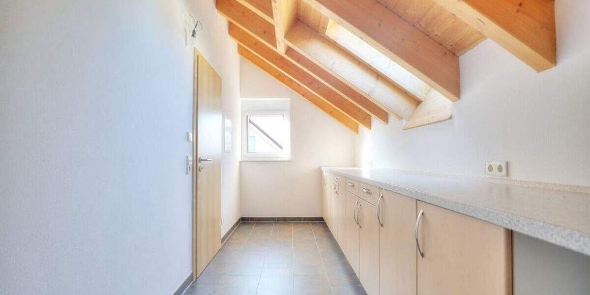 Einfamilienhaus Heilbronn / Kirchhausen Kirchhausen - 7 Zimmer, 333 m&sup2;, 1.380.000&euro; | Angebot:25731894