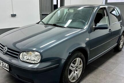 VW Golf 186.500 km 2.200 &euro; Leimen 69181