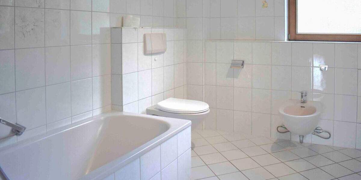 Mehrfamilienhaus, Wohnhaus Sinsheim Steinsfurt - 6 Zimmer, 166 m&sup2;, 575.000&euro; | Angebot:25718943