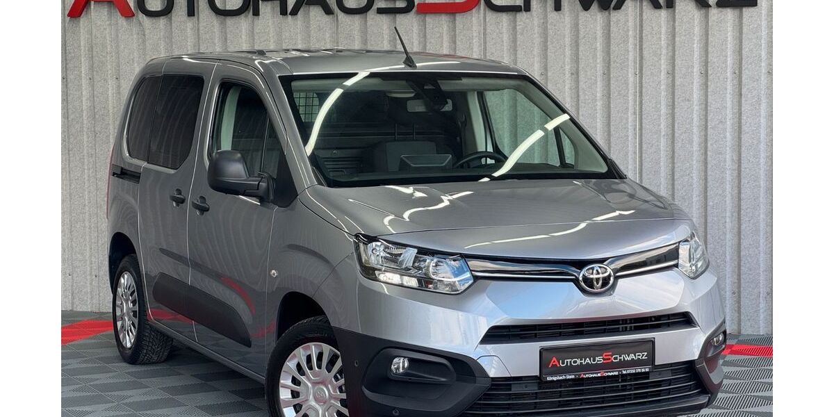 Toyota Proace (Verso) 30.415 km 22.990 &euro; Königsbach-Stein 75203