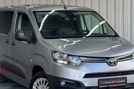 Toyota Proace (Verso) 30.415 km 23.390 &euro; Königsbach-Stein 75203