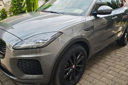 Jaguar E-Pace 14.500 km 28.900 &euro; Karlsdorf-Neuthard 76689