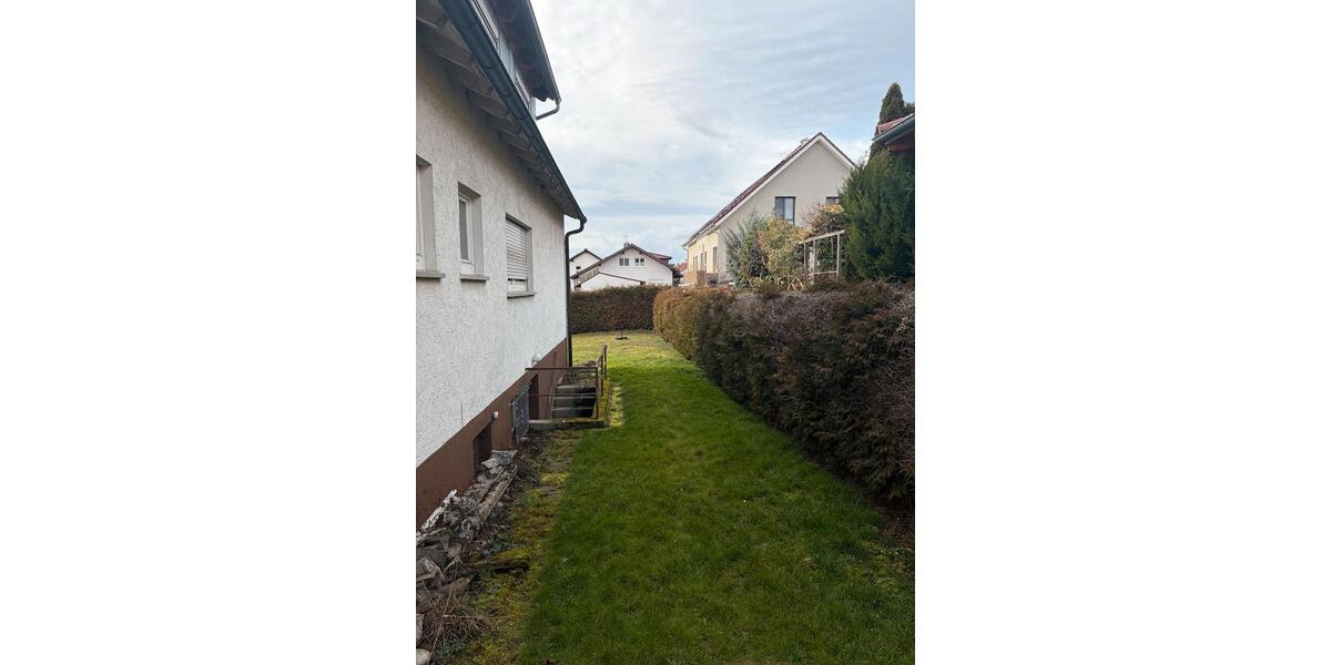 Einfamilienhaus Oberderdingen - 7 Zimmer, 200 m&sup2;, 399.000&euro; | Angebot:25294244