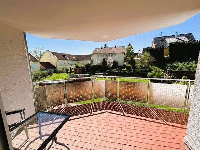 Etagenwohnung Untereisesheim - 2 Zimmer, 75 m&sup2;, 830&euro; | Angebot:26015719