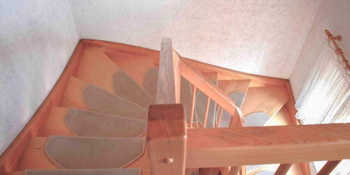 Mehrfamilienhaus, Wohnhaus Sinsheim Steinsfurt - 6 Zimmer, 166 m&sup2;, 575.000&euro; | Angebot:25718943