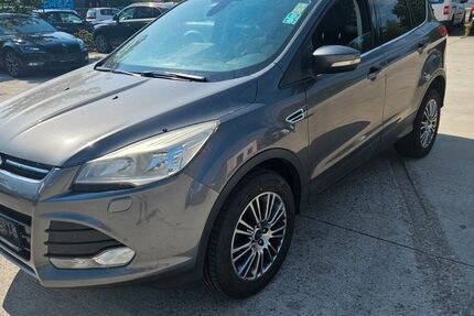 Ford Kuga 172.000 km 6.900 &euro; Bruchsal 76646