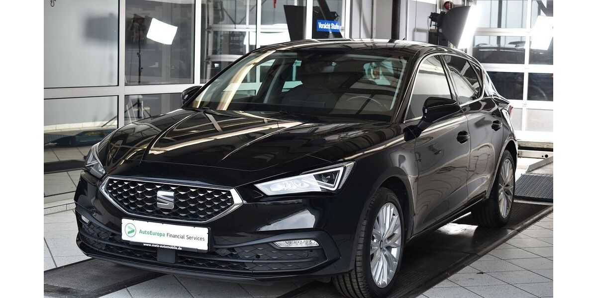 Seat Leon 104.552 km 18.299 &euro; Bad Friedrichshall 74177