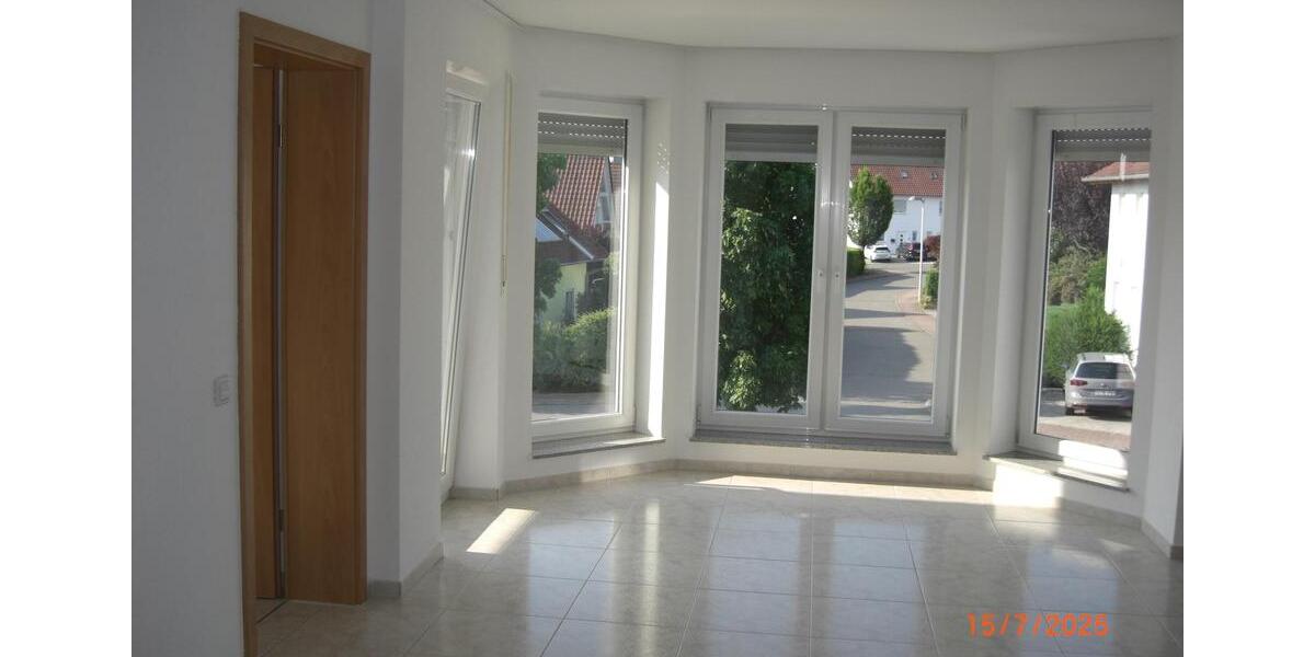 Etagenwohnung Bad Rappenau - 3 Zimmer, 102 m&sup2;, 1.100&euro; | Angebot:25783088