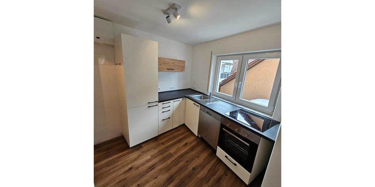 Etagenwohnung Heilbronn Horkheim - 5 Zimmer, 120 m&sup2;, 30&euro; | Angebot:24830903