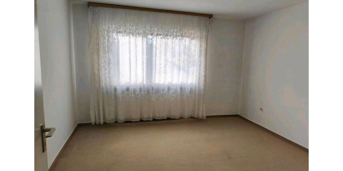 Einfamilienhaus Oedheim - 8 Zimmer, 191 m&sup2;, 450.000&euro; | Angebot:25936209