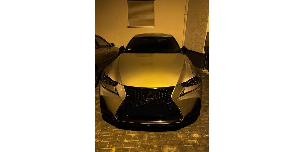 Lexus IS 300 85.000 km 36.000 &euro; Bruchsal 76646