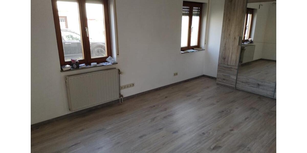 Erdgeschoßwohnung Vaihingen an der Enz - 4 Zimmer, 109 m&sup2;, 359.000&euro; | Angebot:25342351