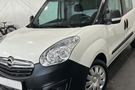 Opel Combo 111.000 km 7.995 &euro; Bretten 75015