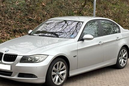 BMW 320 267.000 km 4.409 &euro; Bretten 75015