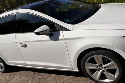 Seat Leon 91.000 km 9.900 &euro; Hüffenhardt 74928