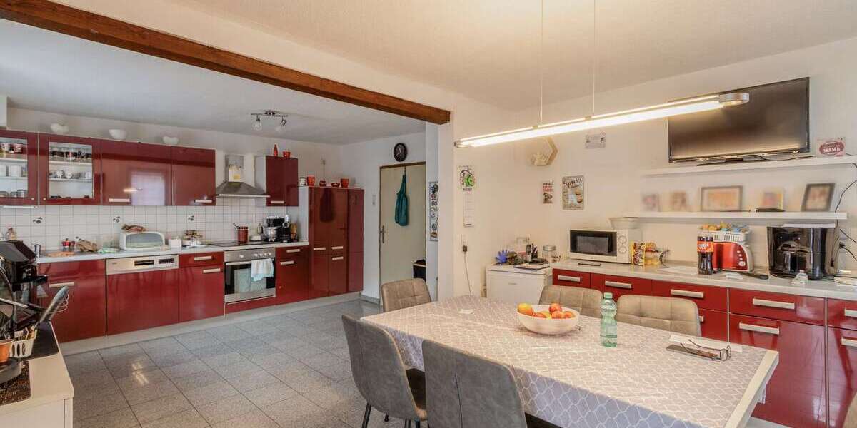 Einfamilienhaus Walheim - 7 Zimmer, 197 m&sup2;, 398.000&euro; | Angebot:25995574