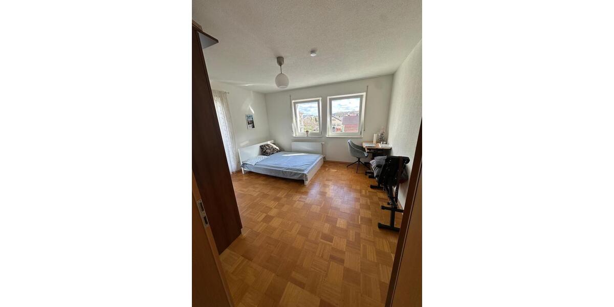 Etagenwohnung Kirchardt - 3 Zimmer, 85 m&sup2;, 800&euro; | Angebot:25404797