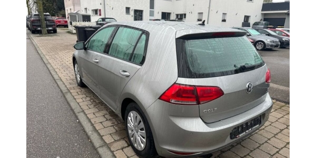 VW Golf VII Lim 1.4 Comfortline BMT 158.812 km 7.490 &euro; Neckarsulm 74172