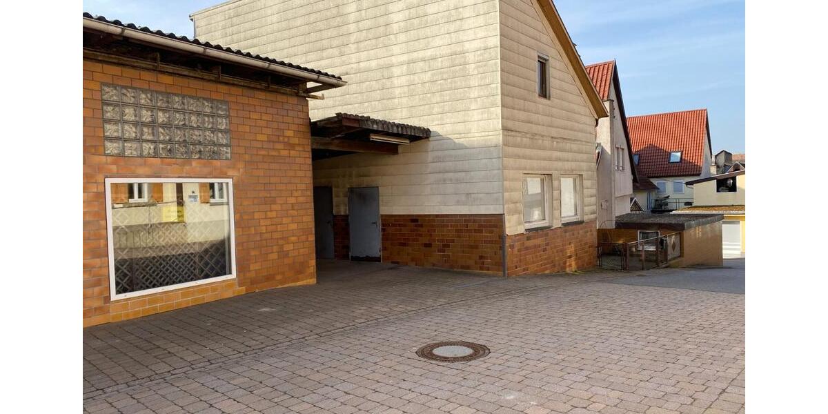 Einfamilienhaus Hüffenhardt - 7 Zimmer, 130 m&sup2;, 450.000&euro; | Angebot:25641788