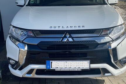 Mitsubishi Outlander 11.575 km 22.990 &euro; Helmstadt-Bargen 74921