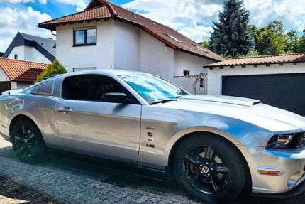 Ford Mustang 185.000 km 14.800 &euro; Mühlhausen 69242