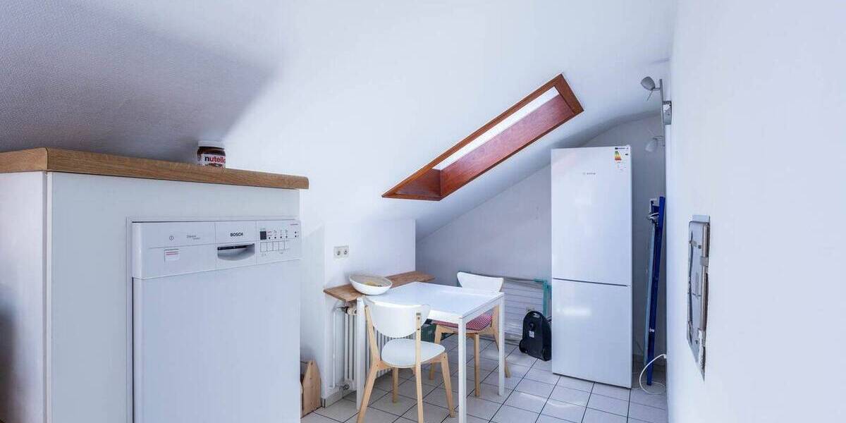 Mehrfamilienhaus, Wohnhaus Bietigheim-Bissingen Bietigheim - 9 Zimmer, 242 m&sup2;, 1.095.000&euro; | Angebot:25728651