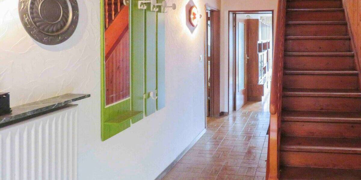 Einfamilienhaus Schwaigern - 5 Zimmer, 145 m&sup2;, 345.000&euro; | Angebot:26617523