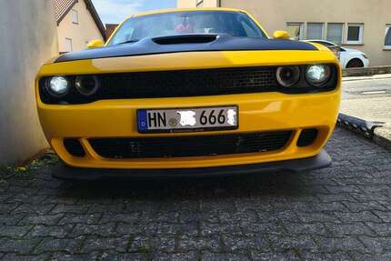 Dodge Challenger 67.000 km 36.900 &euro; Massenbachhausen 74252