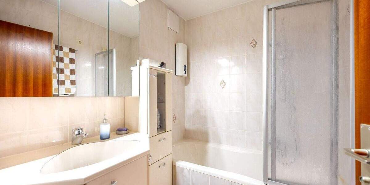 Etagenwohnung Löchgau - 3 Zimmer, 75 m&sup2;, 249.000&euro; | Angebot:25742424